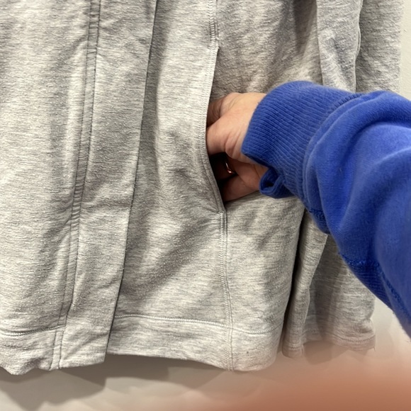 Lululemon Coast Easy Wrap Heathered Core Ultra Light Grey Size 8 - Picture 12 of 16